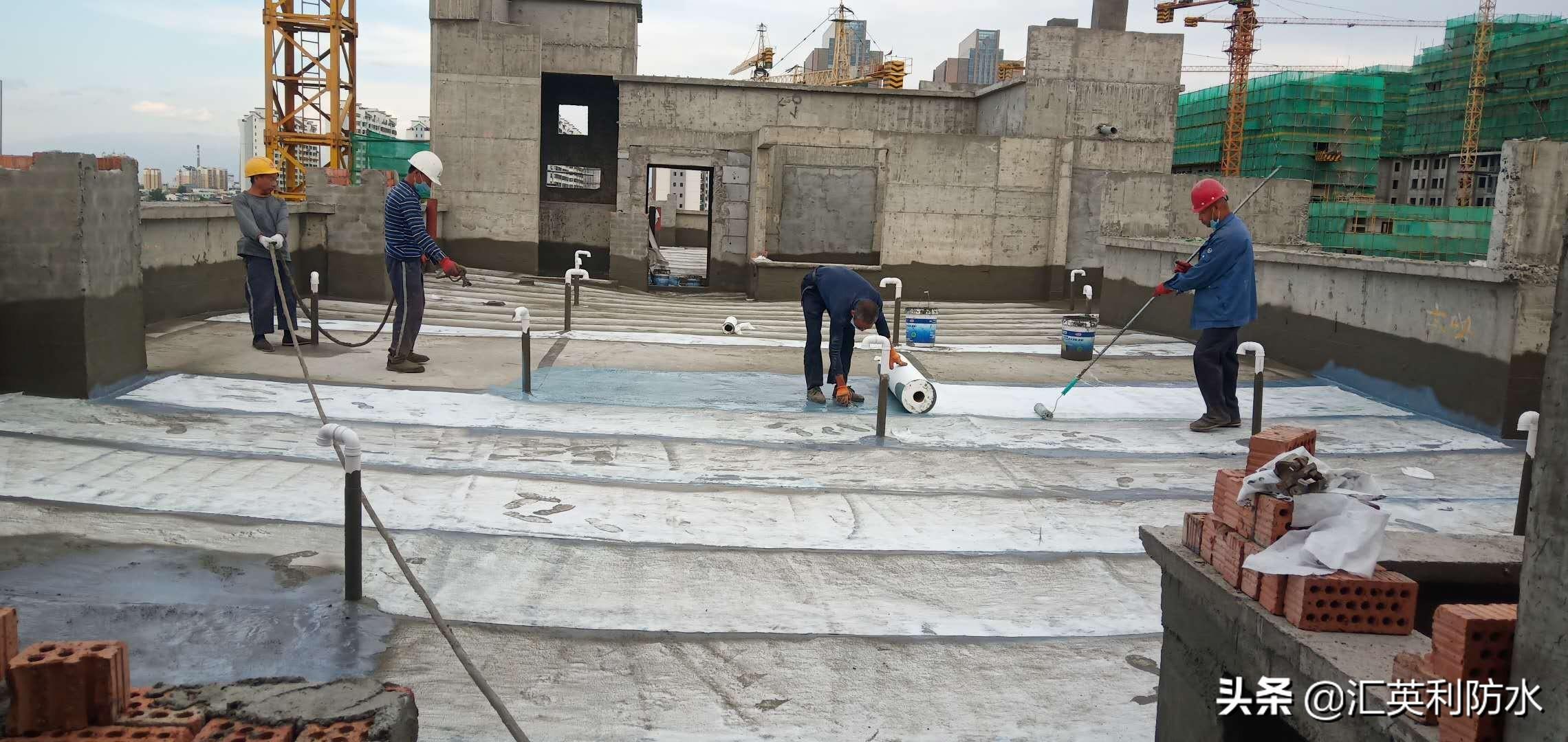 钢结构屋面防水施工方案_屋面刚性防水套管图集_屋面刚性防水施工工艺